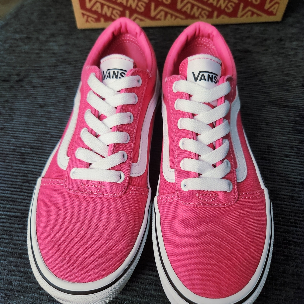 Little girls Vans Pink Canvas Sneakers